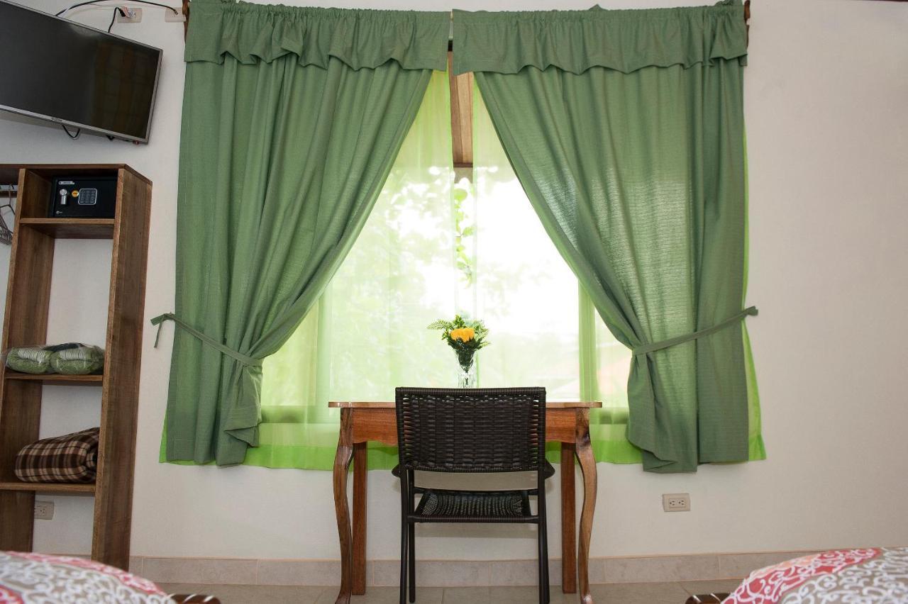 Hotel Sunshine Caribe Puerto Viejo de Talamanca Ngoại thất bức ảnh