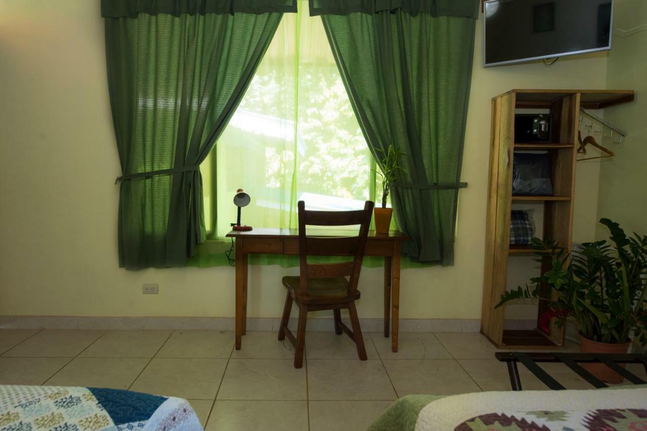 Hotel Sunshine Caribe Puerto Viejo de Talamanca Ngoại thất bức ảnh